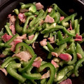 ame-ikuru's cooksnap of when they made ピーマンとベーコンのさっと炒め.
