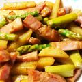 柚希☆G9's cooksnap of when they made 簡単アスパラとベーコンのじゃがバター醤油.
