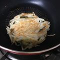 かな１０'s cooksnap of when they made お酢が決めてのじゃがいもチヂミ.