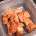 mocotoran's cooksnap of when they made 魚がウマイ♡手羽先風サーモンの甘辛唐揚げ.