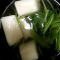 horseland's cooksnap of when they made はんぺんと三つ葉のお吸い物.