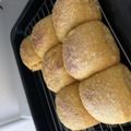 クック1KNFAT☆'s cooksnap of when they made HBで！人参りんご食パン。乳不使用♪.