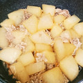 めいめい☆☆☆'s cooksnap of when they made 豚肉と大根の煮物～(*´╰╯`๓)♬.