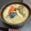 YUKIKI☆'s cooksnap of when they made 豆乳入りさば缶粕汁.
