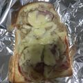 クックVXB8DD☆'s cooksnap of when they made 1枚で満足！3種の具材の特盛パンピザ！.