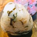 ＊＊もっさん＊＊'s cooksnap of when they made おかずおにぎり！塩昆布とシソの混ぜ込み♪.