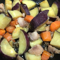 プリン後輩's cooksnap of when they made 幼稚園の鶏肉とさつまいもとニンジンの煮物.