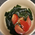 ぴっぐぱぁる's cooksnap of when they made 簡単☆トマトとわかめの和え物☆中華サラダ.