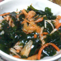 ☆みやこママ☆'s cooksnap of when they made ズボラ小鉢☆ワカメとエノキのキムチ和え。.