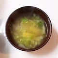クックL8U9HI☆'s cooksnap of when they made さつまいもと玉ねぎ、キャベツの味噌汁.