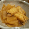 moco00moco's cooksnap of when they made 安くて早くて簡単！豚こまの油揚げロール煮.
