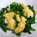 みにまめ's cooksnap of when they made お母さんのふわふわ～なニラ玉♡.