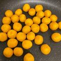emi_87＊'s cooksnap of when they made 離乳食 後期〜じゃがとカボチャのおやき.