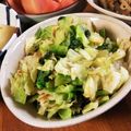 低カロ探検隊's cooksnap of when they made ■糖質制限■小松菜キャベツ簡単梅おかか味.