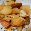 おおいり's cooksnap of when they made 大根の煮物(さつま揚げ、ベビーホタテと).