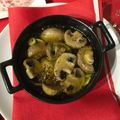 スイスおじさん☆'s cooksnap of when they made スキレットでマッシュルームのアヒージョ.