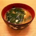 yuka119's cooksnap of when they made わかめと豆腐の味噌汁♪.
