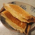 かめくっく's cooksnap of when they made 超簡単、ナンちゃってチーズナン.
