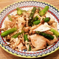 あーこ姐's cooksnap of when they made 鶏肉とアスパラの黒胡椒炒め.