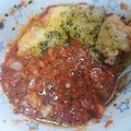 さっちゃん３２'s cooksnap of when they made 鶏もも肉＆トマト缶ソースのオーブン焼き.