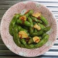 もぐ・ω・くま's cooksnap of when they made 枝豆のナンプラーガーリック炒め.