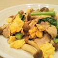 イエローバード's cooksnap of when they made 味付け簡単☆豚肉と小松菜の卵炒め.