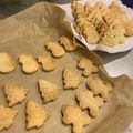 Mimiukix's cooksnap of when they made バターでリッチな✿型抜きクッキー✿.