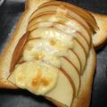 クックM6DK2O☆'s cooksnap of when they made りんごとチーズのハニートースト.