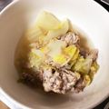 L9OUN0☆'s cooksnap of when they made 白菜とシーチキン、豚肉の煮物.