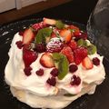 kookuro's cooksnap of when they made 簡単デザート、３段重ねのパブロバ.