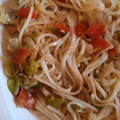 nonkomomo's cooksnap of when they made 塩鮭のアレンジ！和風焼きうどん♪.