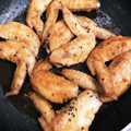 クックこぐまママ's cooksnap of when they made 手羽先の唐揚げ　簡単揚げ焼き☆.