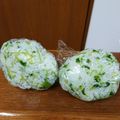 ももりん福島's cooksnap of when they made 受験生の夜食に！ 豆苗としらすのおむすび.
