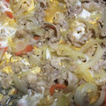 愛とココ's cooksnap of when they made 簡単♪豚肉と玉ねぎの卵とじ.