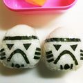 todoママ's cooksnap of when they made スターウォーズのトルーパーのおにぎり.