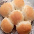 クックNOWION☆'s cooksnap of when they made 捏ねずに簡単♡基本のふわふわ〜ちぎりパン.