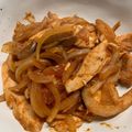 まぁくんのハニー🍯's cooksnap of when they made 玉ねぎとスモークチキンのケチャップ炒め♪.