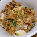 しょみ一's cooksnap of when they made 簡単リメイク唐揚げ親子丼.