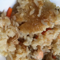 ∞otto∞'s cooksnap of when they made 炊飯器にお任せの鮭ハラスの炊き込みご飯.