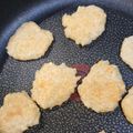 豆乳ぼん's cooksnap of when they made 離乳食中期 ごはんと豆腐のおやき.