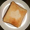 ＊＊ねこ＊'s cooksnap of when they made 必ず家にあるアレでお絵かきトースト.