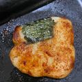 ☆tzuyuペン♡'s cooksnap of when they made 甘辛♪変わり磯辺餅.