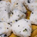なななな♡MaMa's cooksnap of when they made 天かす わかめふりかけのおむすび.
