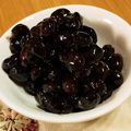 akeka's cooksnap of when they made 圧力鍋で簡単おせち☆後味すっきり黒豆煮.