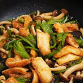 ずぼら～ん's cooksnap of when they made ピーマンとしめじの薄上げおかか和え.