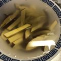 はらぺこまさる's cooksnap of when they made もう黒くならない！！薩摩芋あく抜き下準備.