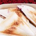 パピちゃん♥️'s cooksnap of when they made 甘～い☆ホットサンド☆ブルーベリージャム.