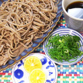 KotoLi☆'s cooksnap of when they made ざる／もり／かけ そばに、すだち.