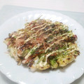 ぱふ♪'s cooksnap of when they made 残り物のたこ焼き粉と材料でお好み焼き♪.