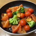 ☆すぬぴっぴ☆'s cooksnap of when they made 簡単＊トマトとブロッコリーのアヒージョ.